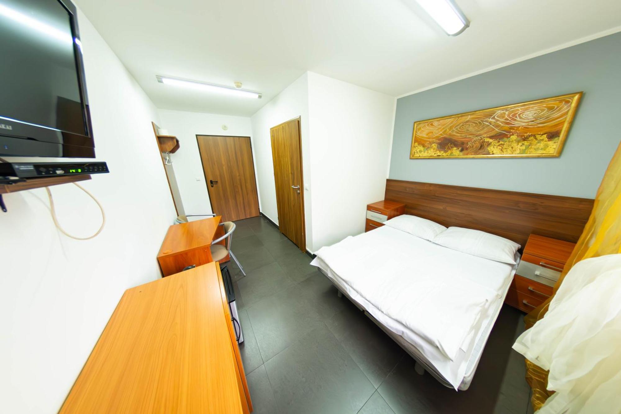 Twoj Hostel Klimczoka 7 Катовице Экстерьер фото